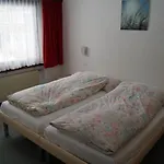 Azalea By Interhome * 萨斯费